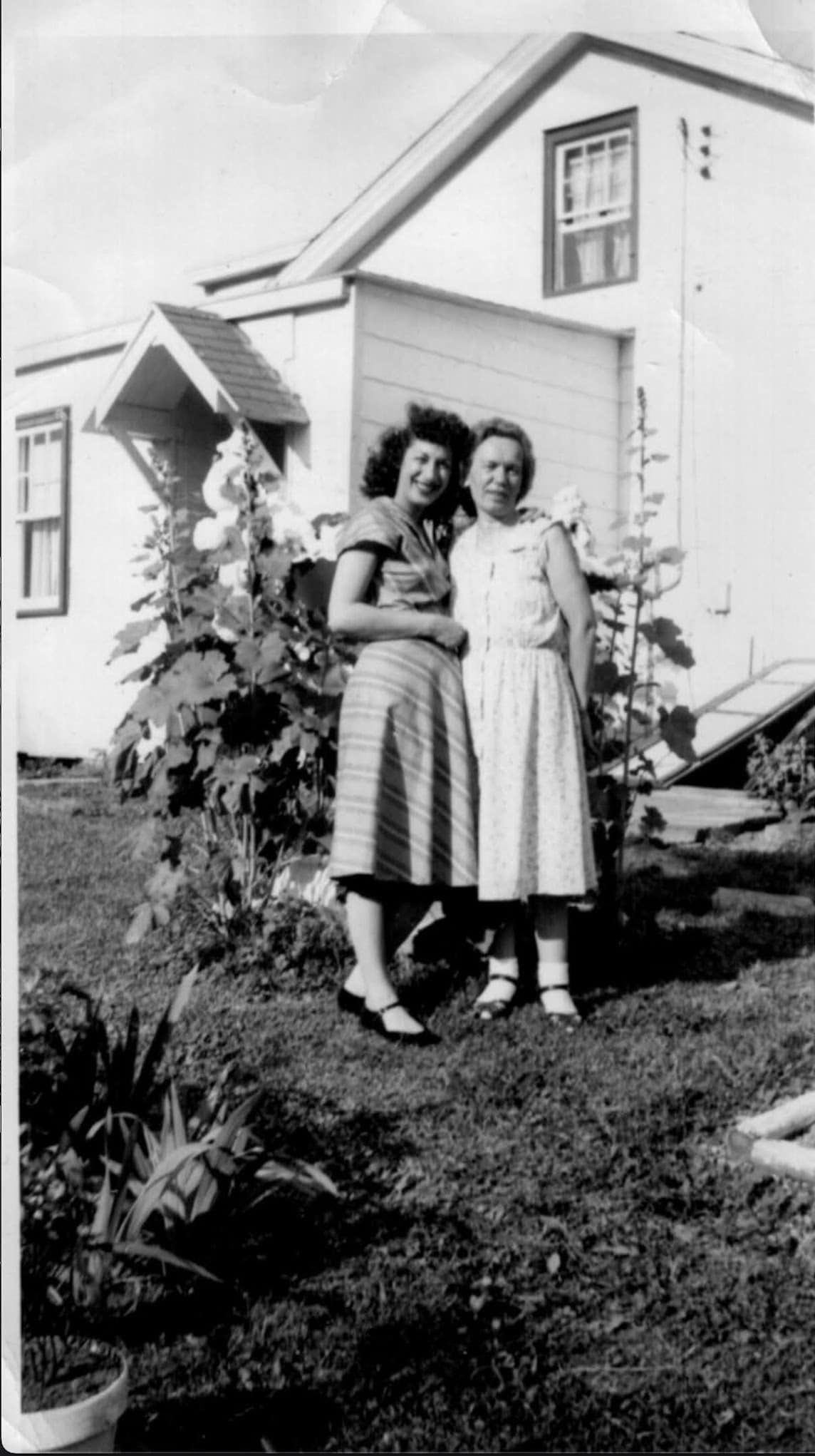 Rose and Anna Malden on Hudson Home